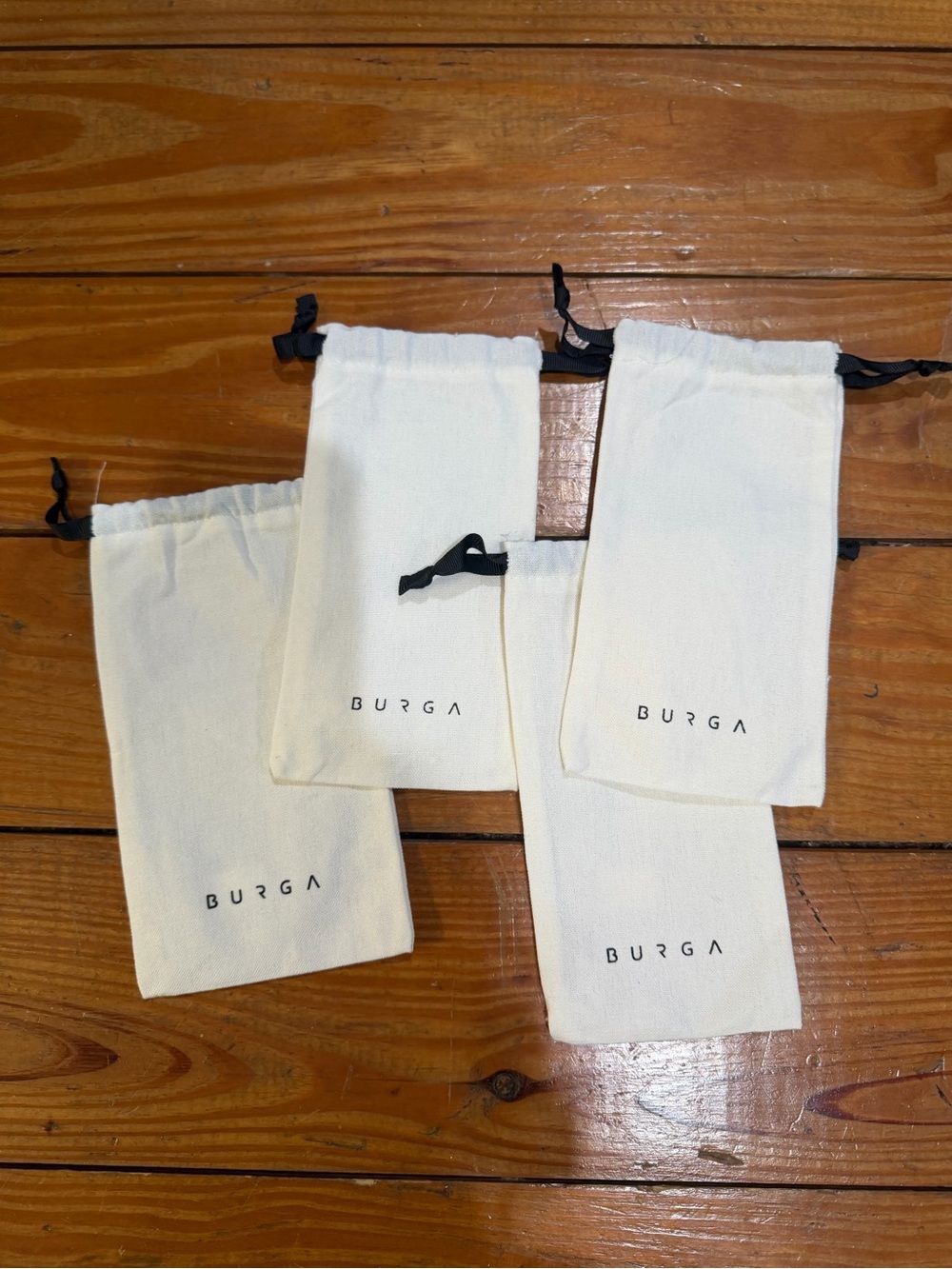 (430) x4 BURGA DRAWSTRING BAGS
